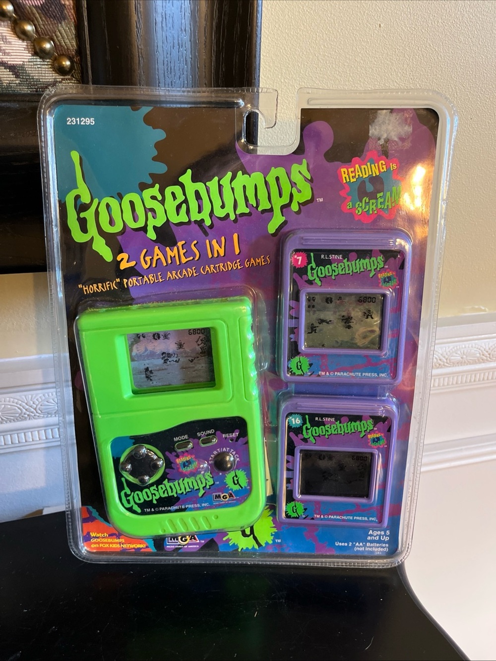 Vintage 1996 NIP SEALED RARE Goosebumps “2 games in 1” handheld arcade console
